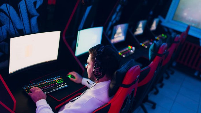 Best Alternatives to eSports Games for Former Competitive Gamers